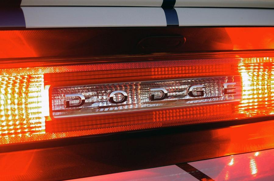  Dodge Challenger SRT8 392 2011 года  (фото 93 из 115)